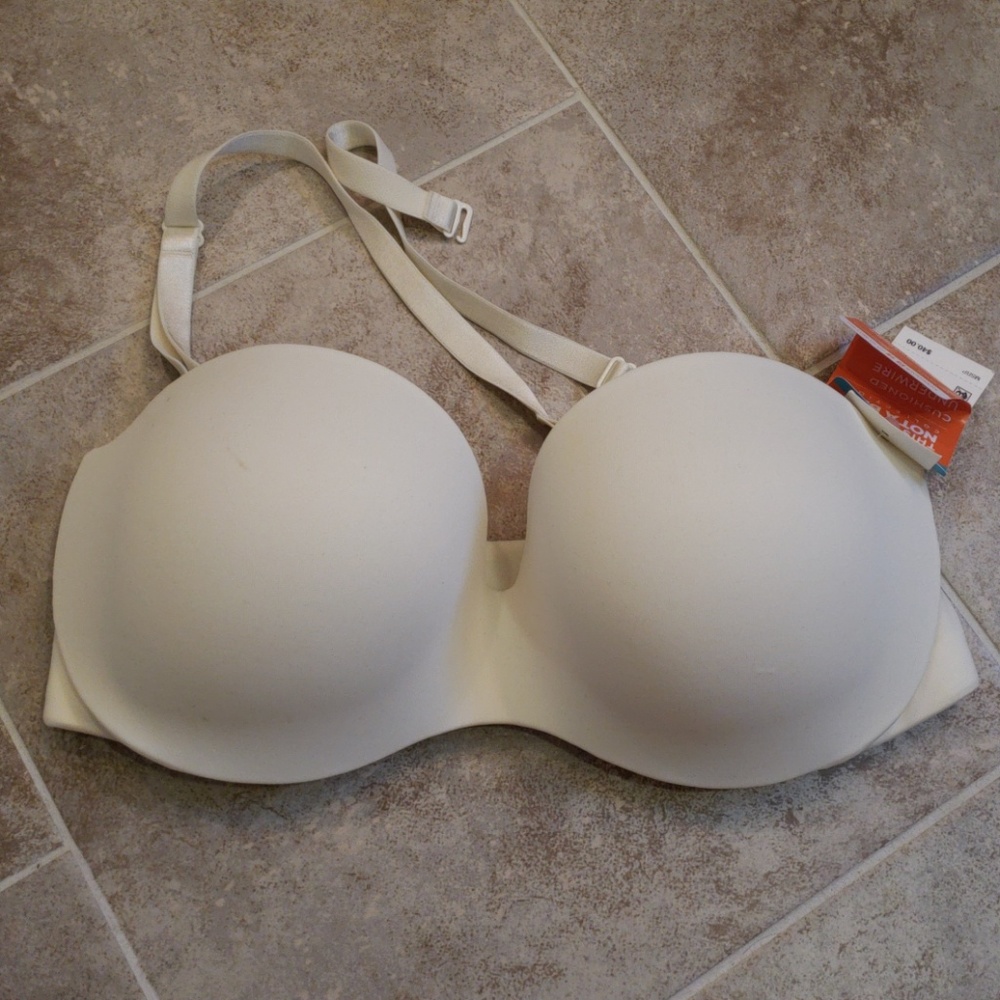 NWT bra